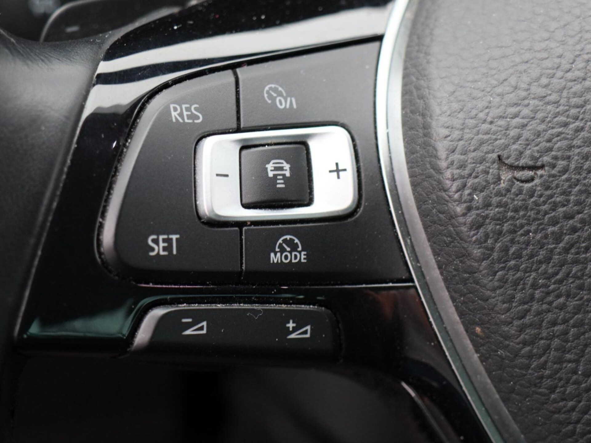 Volkswagen Tiguan JOIN