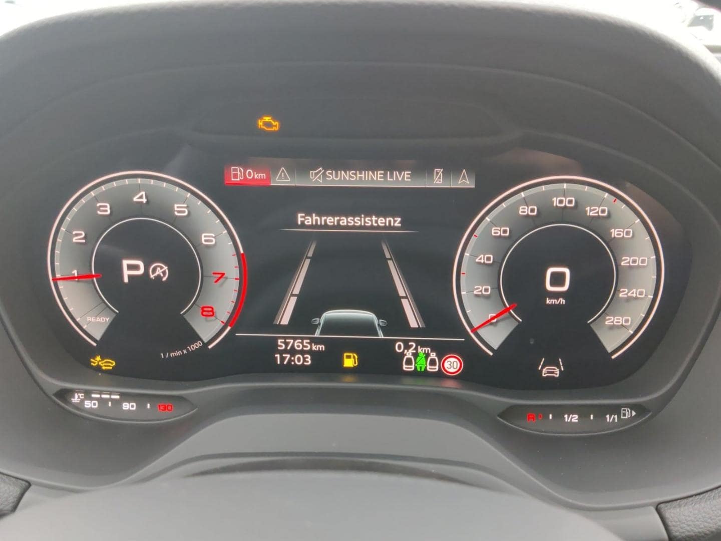 Bild über Audi Q2 advanced 35 TFSI S tronic - für weitere Informationen kontaktieren Sie den Audi Partner