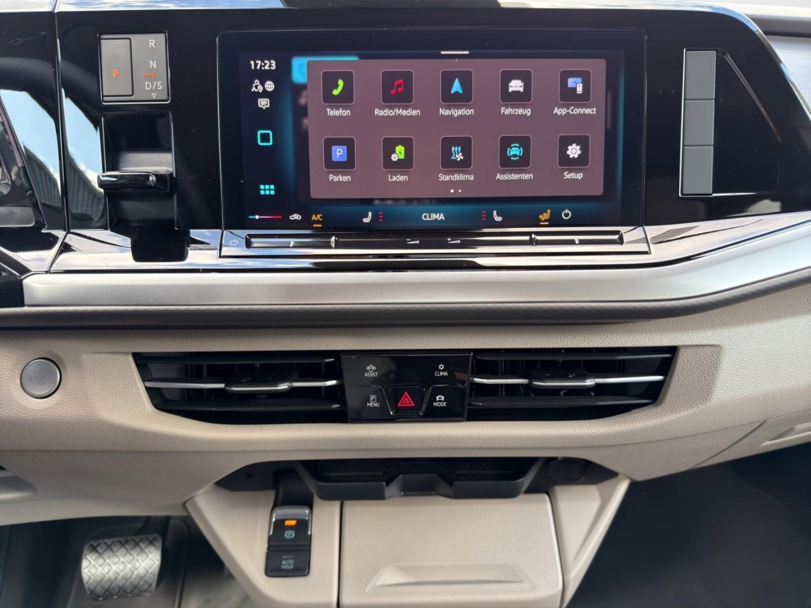 Volkswagen Multivan Langversion – Bild 11