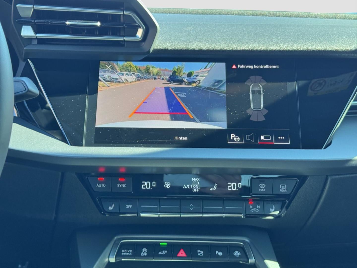 Bild über Audi A3 Sportback TFSI e advanced 40 TFSI e S tronic - für weitere Informationen kontaktieren Sie den Audi Partner
