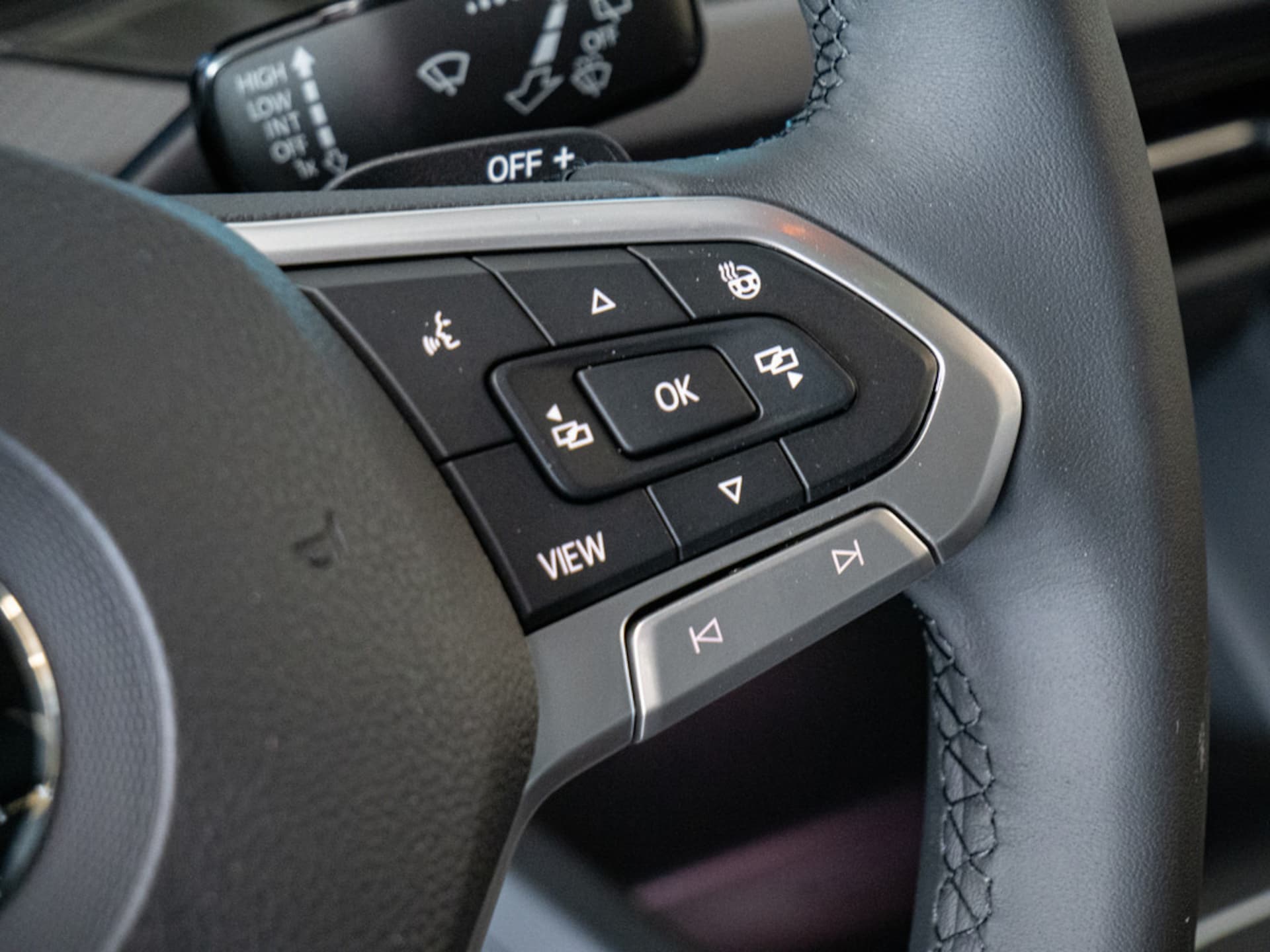 Volkswagen Golf Active