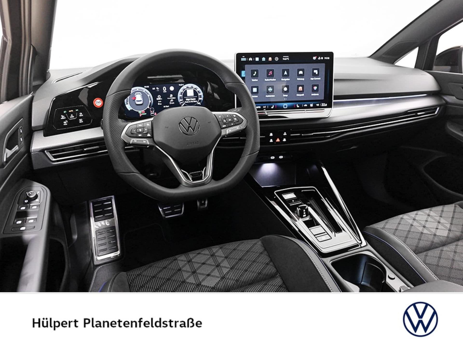 Volkswagen Golf R-Line