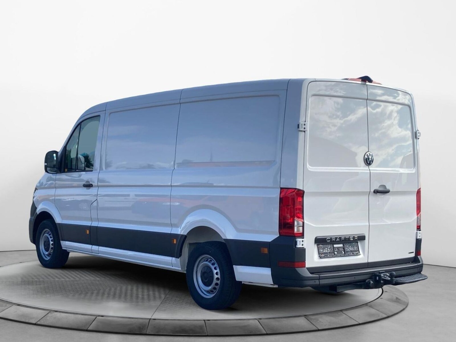 Volkswagen Crafter Kasten mittlerer Radstand – Bild 3