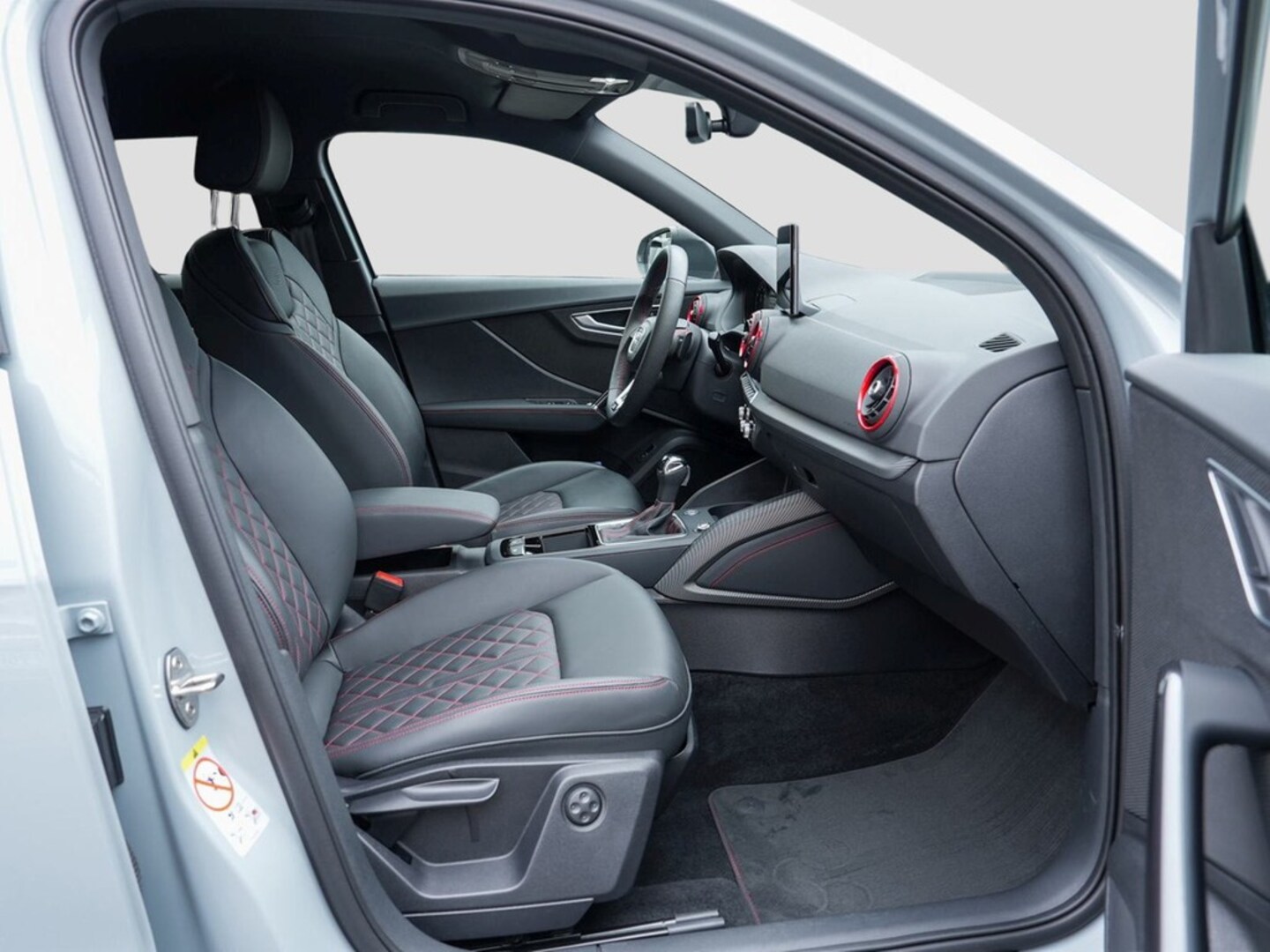 Bild über Audi Q2 S line 35 TFSI S tronic - für weitere Informationen kontaktieren Sie den Audi Partner