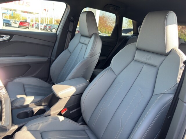 Image about Audi Q4 e-tron 40 e-tron