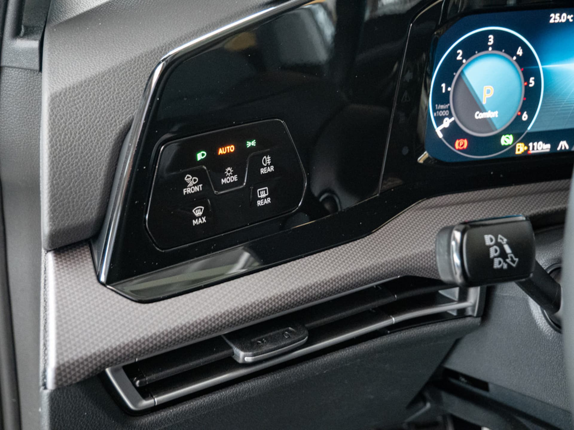 Volkswagen Golf Active