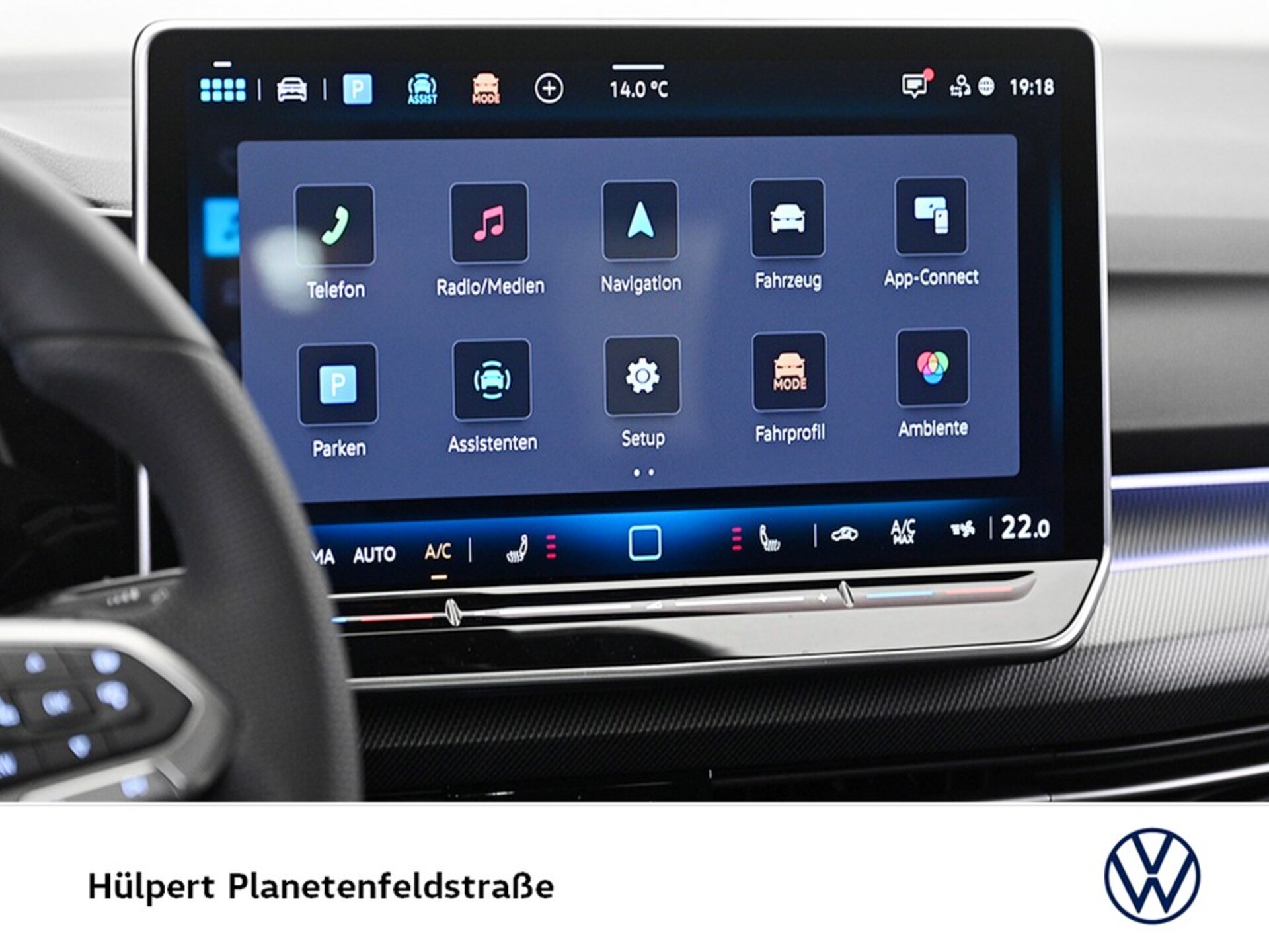 Volkswagen Golf R-Line