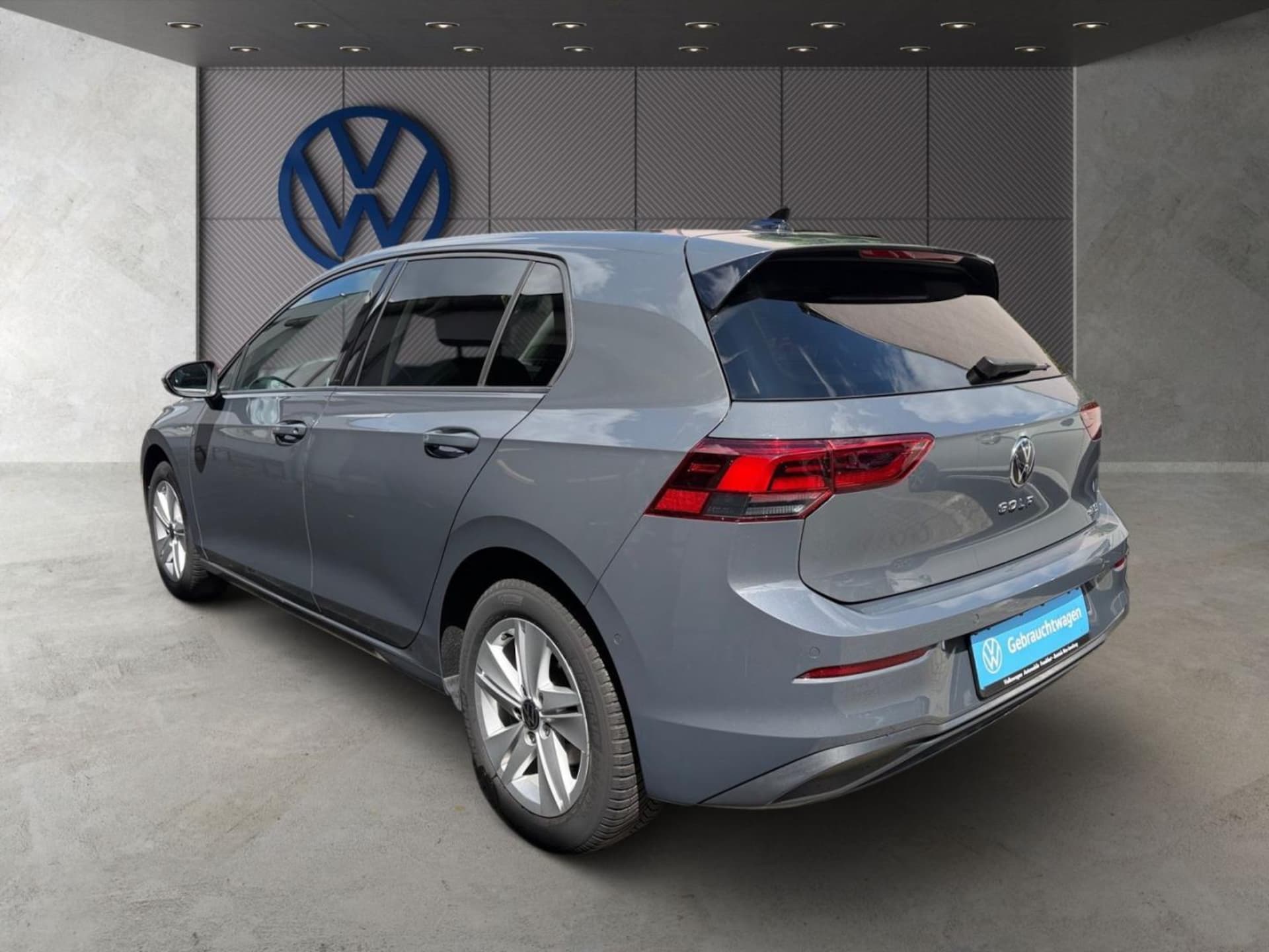 Volkswagen Golf Life