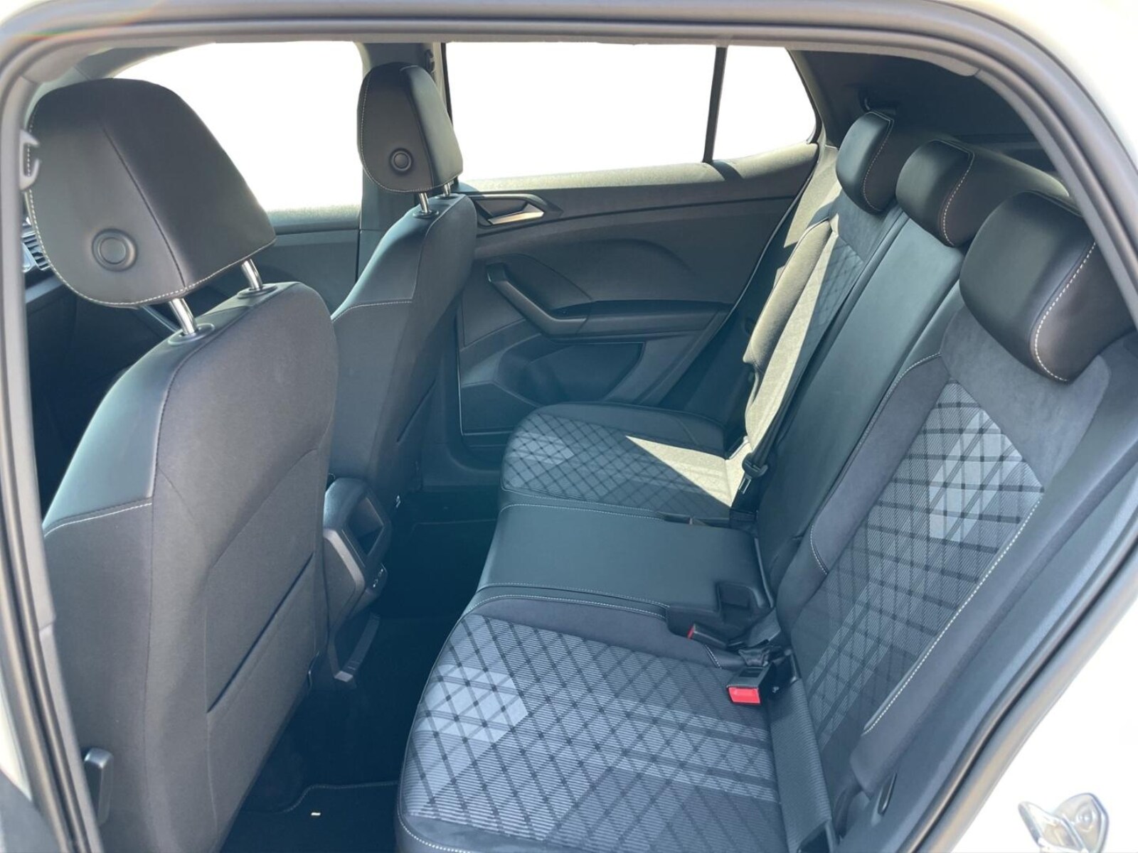 Volkswagen T-Cross – Bild 15