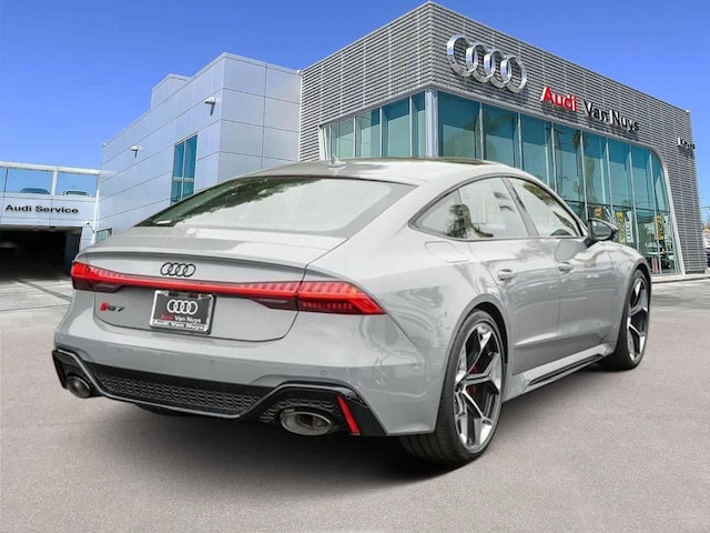 2025 Audi RS7 Sportback performance