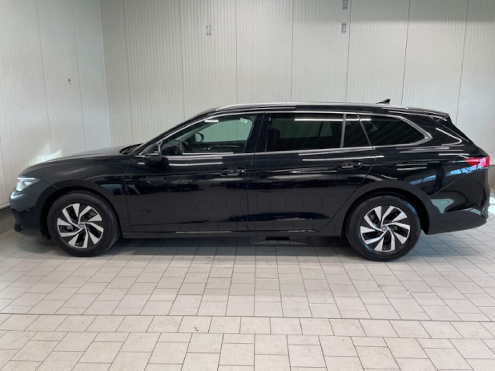 Volkswagen Passat Business