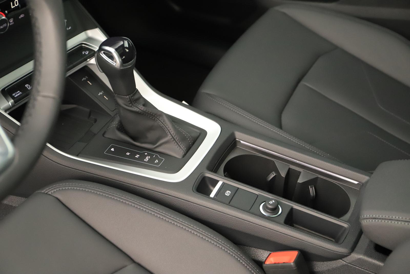 2025 Audi Q3 S Line Premium - Photo 17