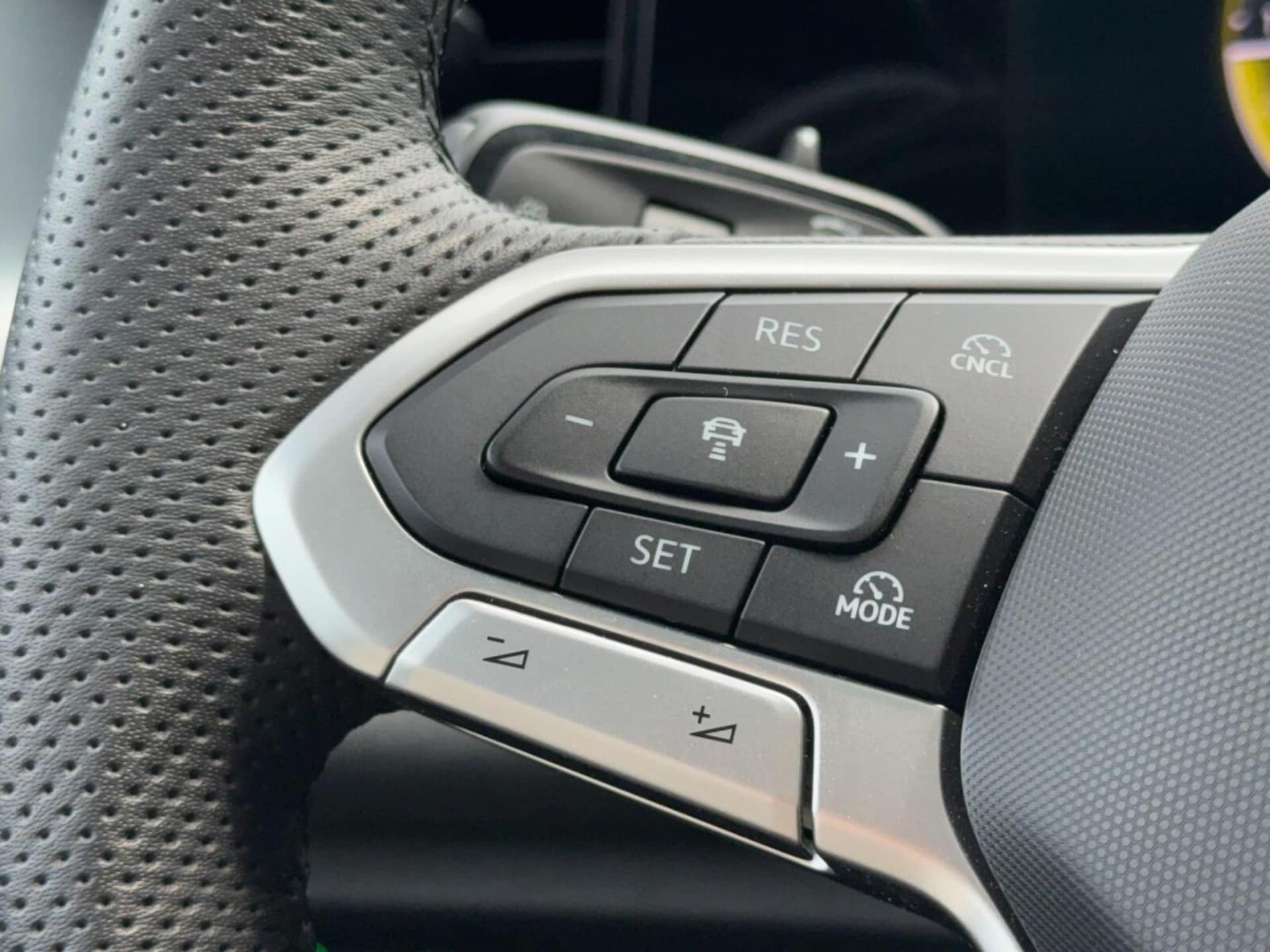 Volkswagen Tayron R-Line Plus