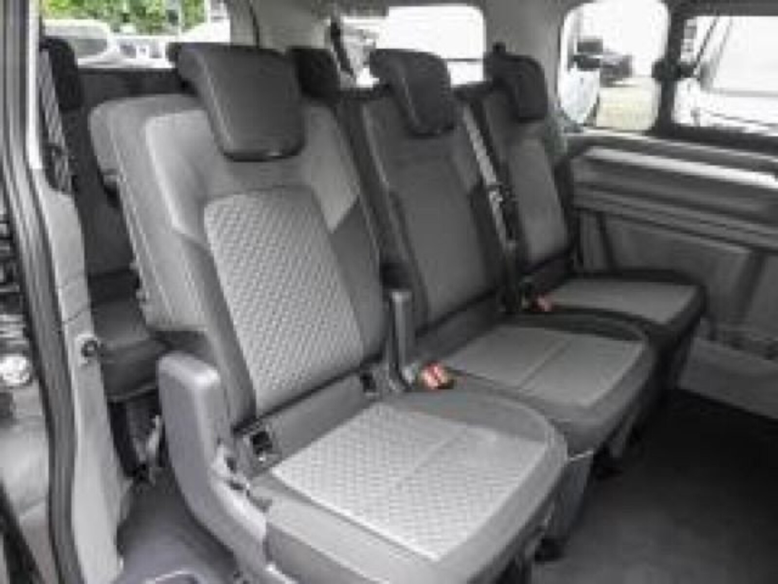 Volkswagen Caravelle – Bild 7