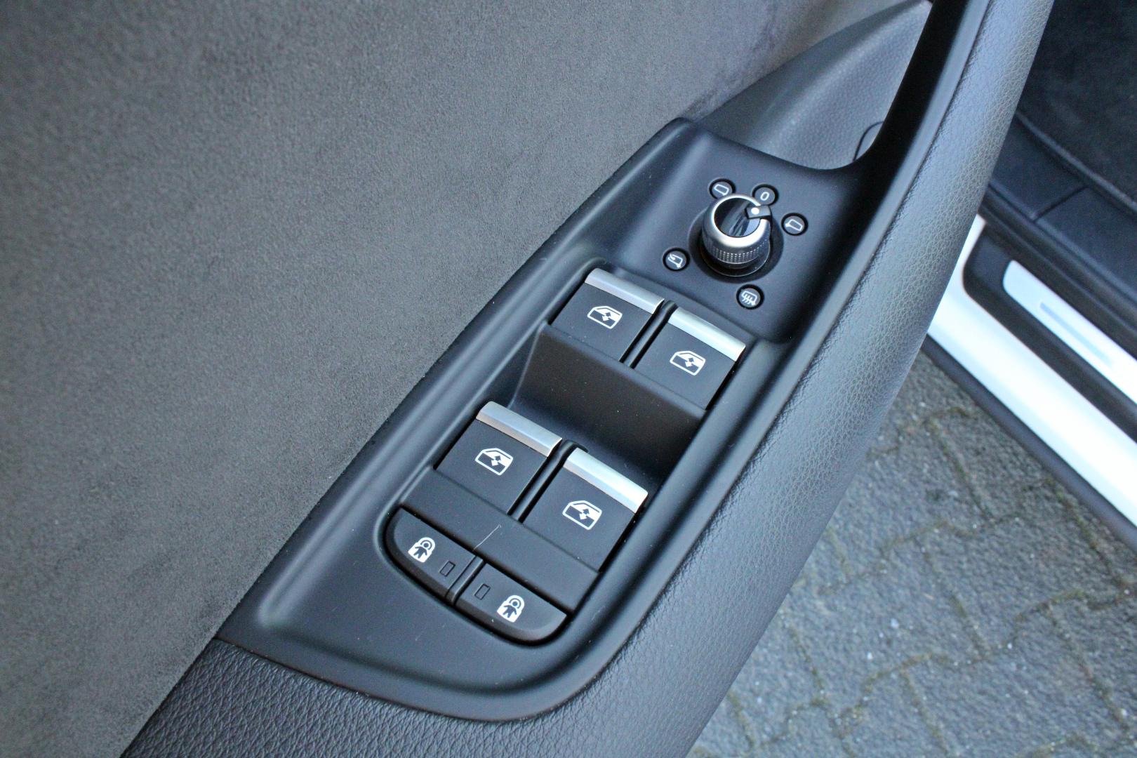 Image about Audi SQ7 TFSI quattro tiptronic