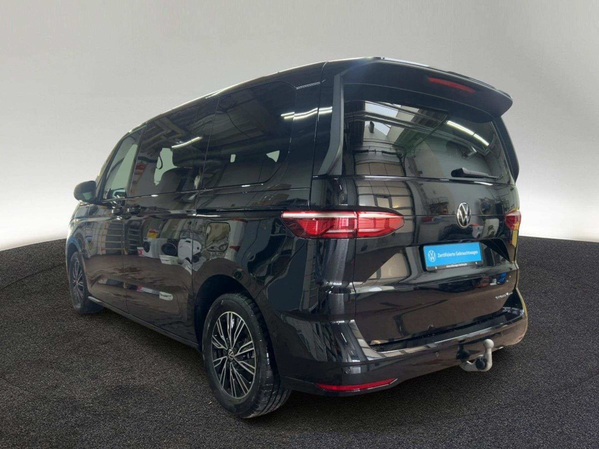 Volkswagen Multivan Basis-Modell