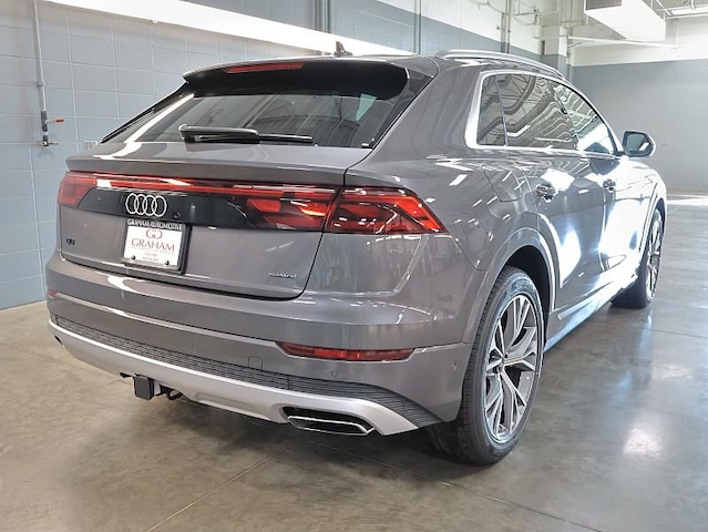 2026 Audi Q8