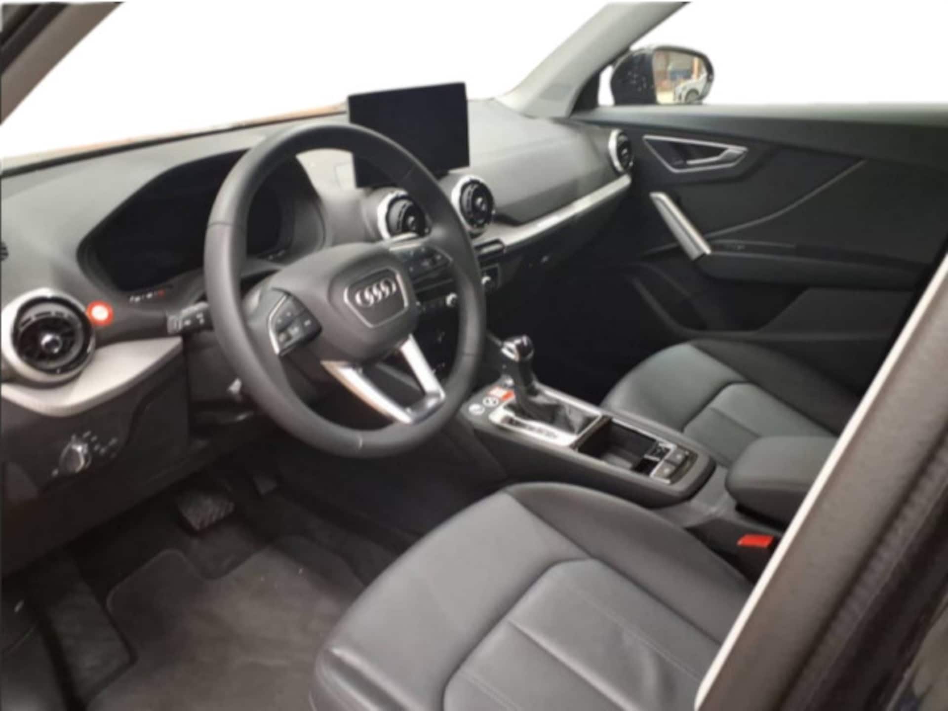 Audi Q2 S line
