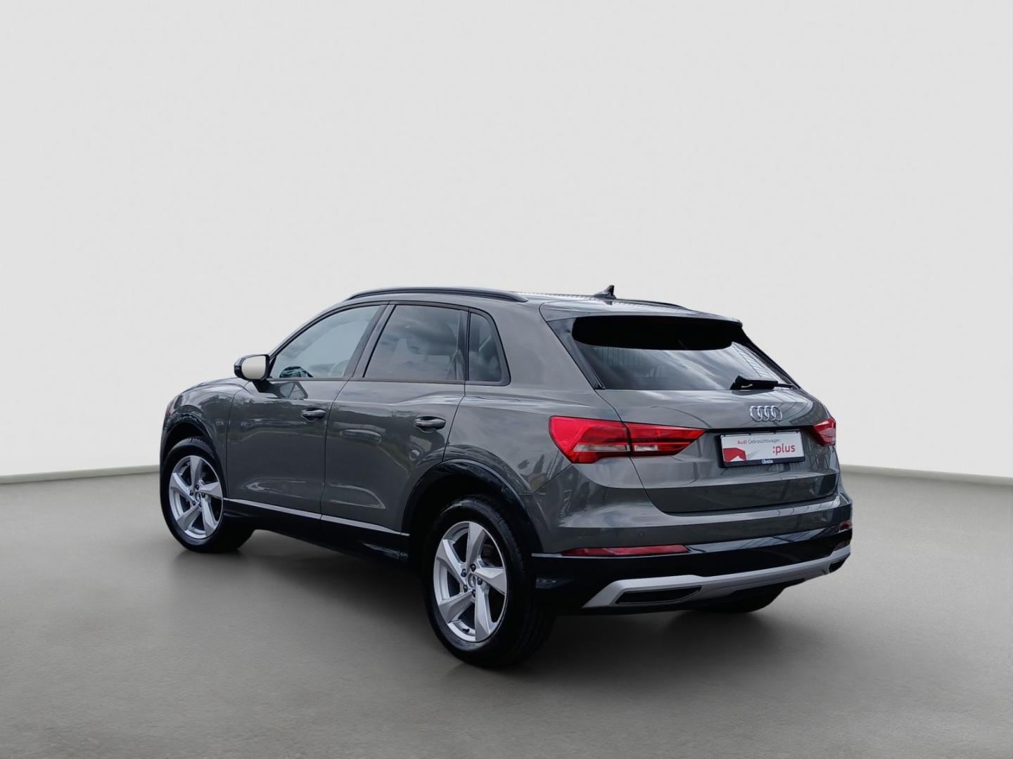 Bild über Audi Q3 TFSI 110 kW S tronic - für weitere Informationen kontaktieren Sie den Audi Partner