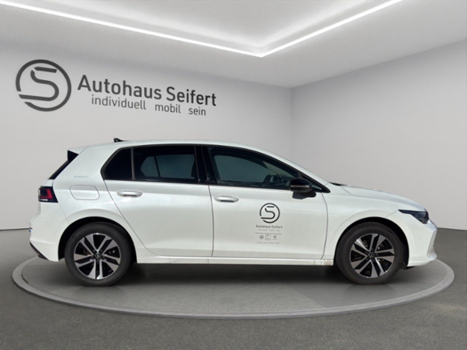 Volkswagen Golf – Bild 7