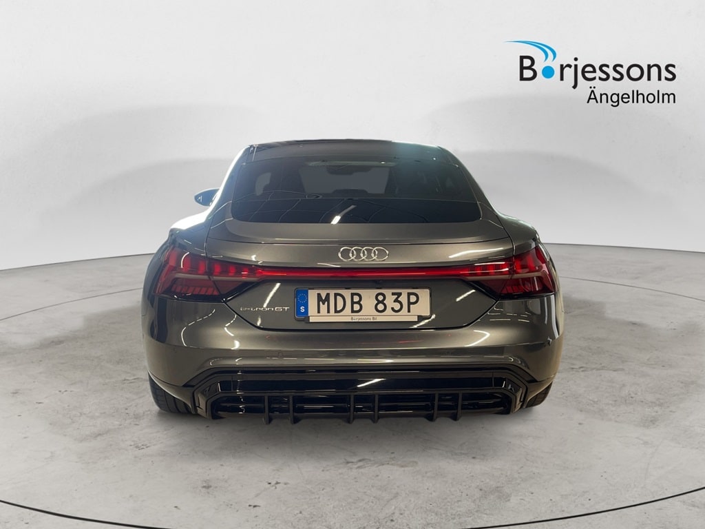 Bild som visar Audi e-tron GT e-tron GT quattro 350,00 kW - för mer information kontakta din Audi Partner