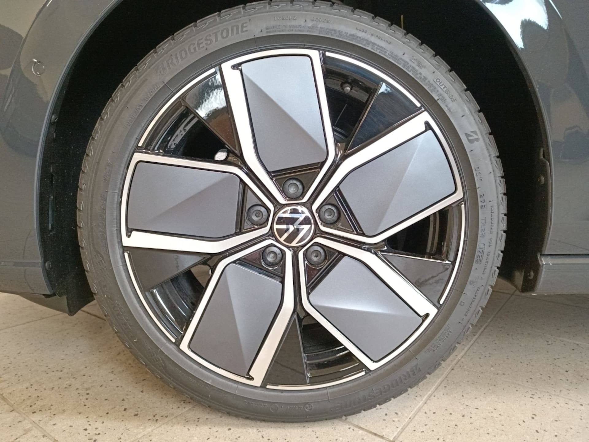 Volkswagen Golf Style