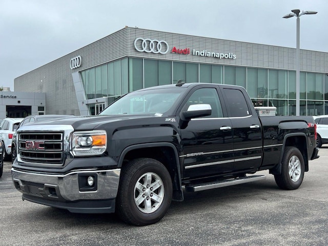 Photo of 2015 GMC Sierra