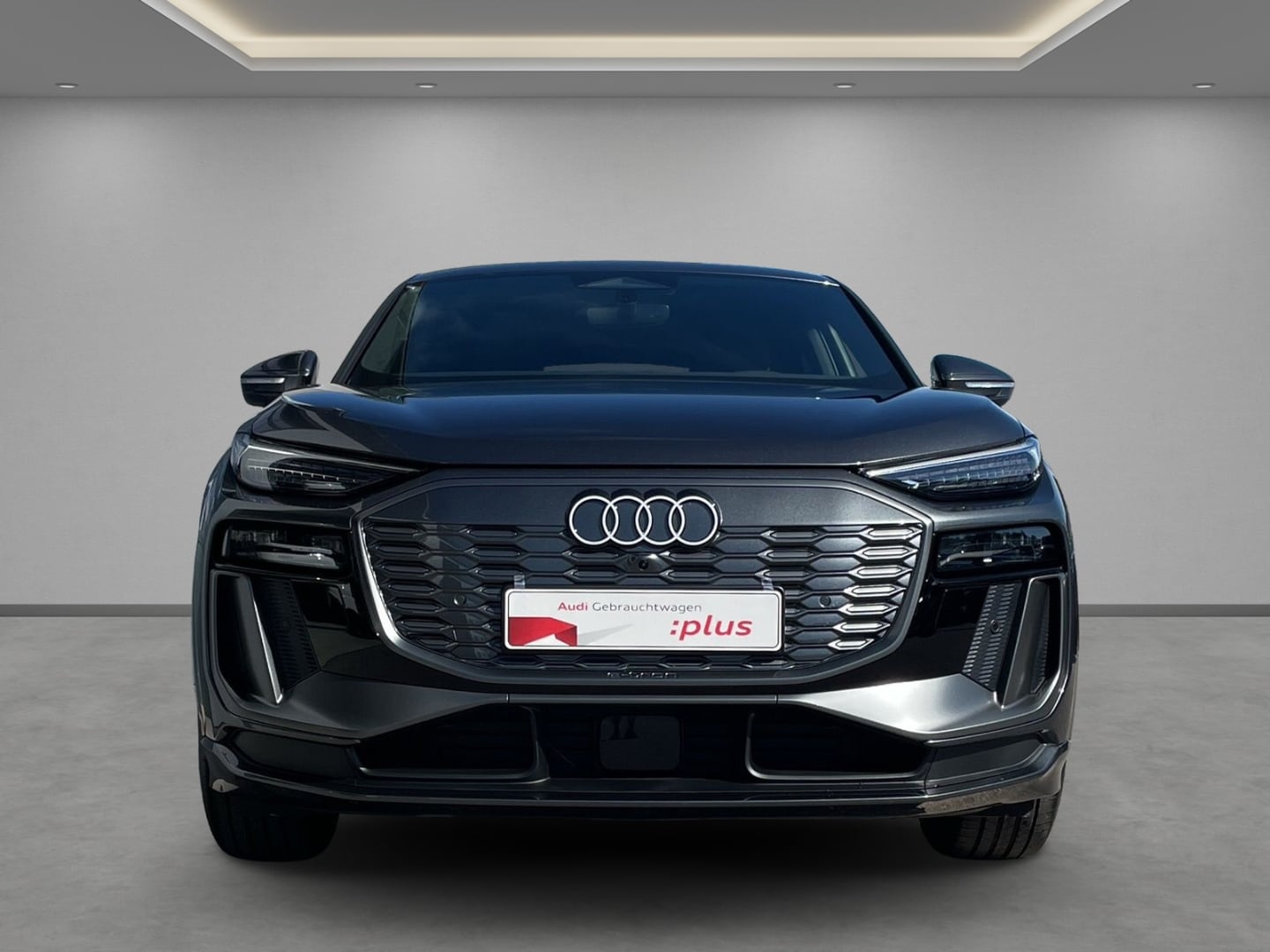 Bild über Audi Q6 Sportback e-tron e-tron performance - für weitere Informationen kontaktieren Sie den Audi Partner