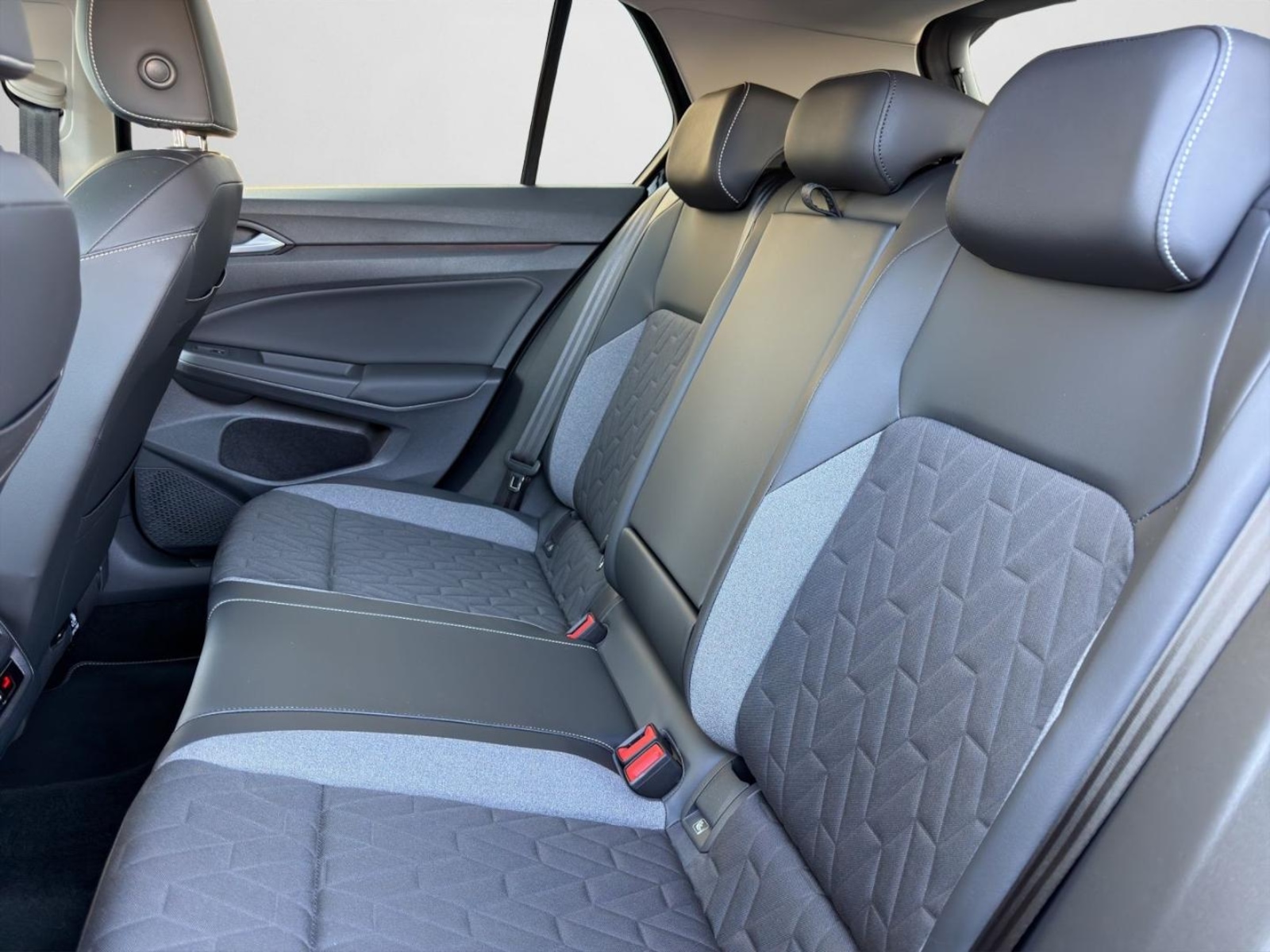 Volkswagen Golf – Bild 14