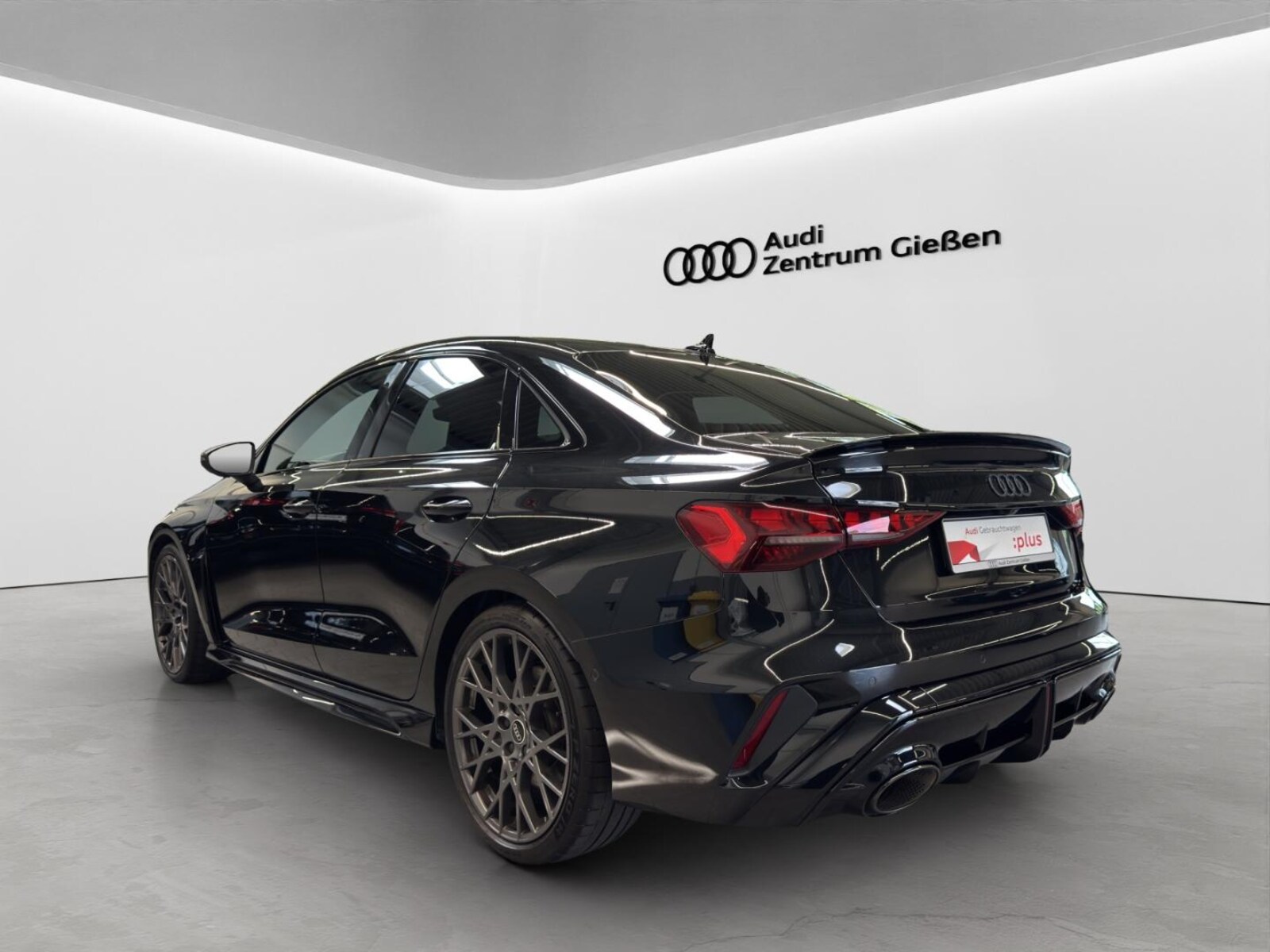 Audi RS 3 Limousine – Bild 3