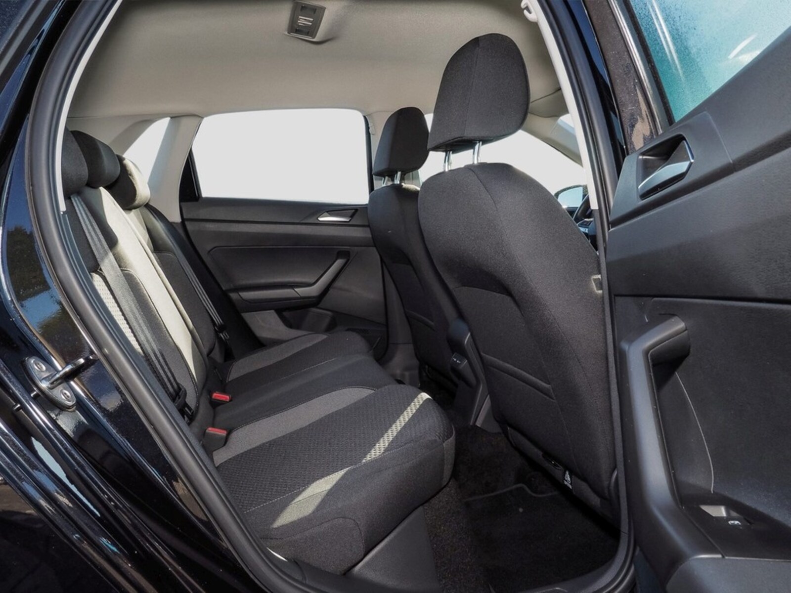 Volkswagen Polo – Bild 11