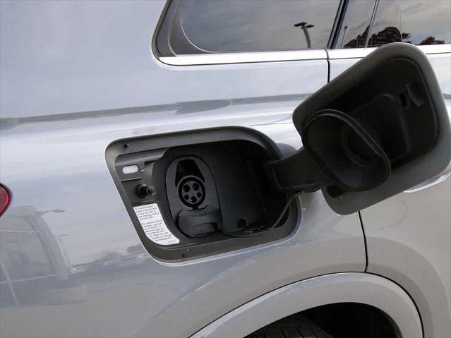 2022 AUDI Q4 - Image 11