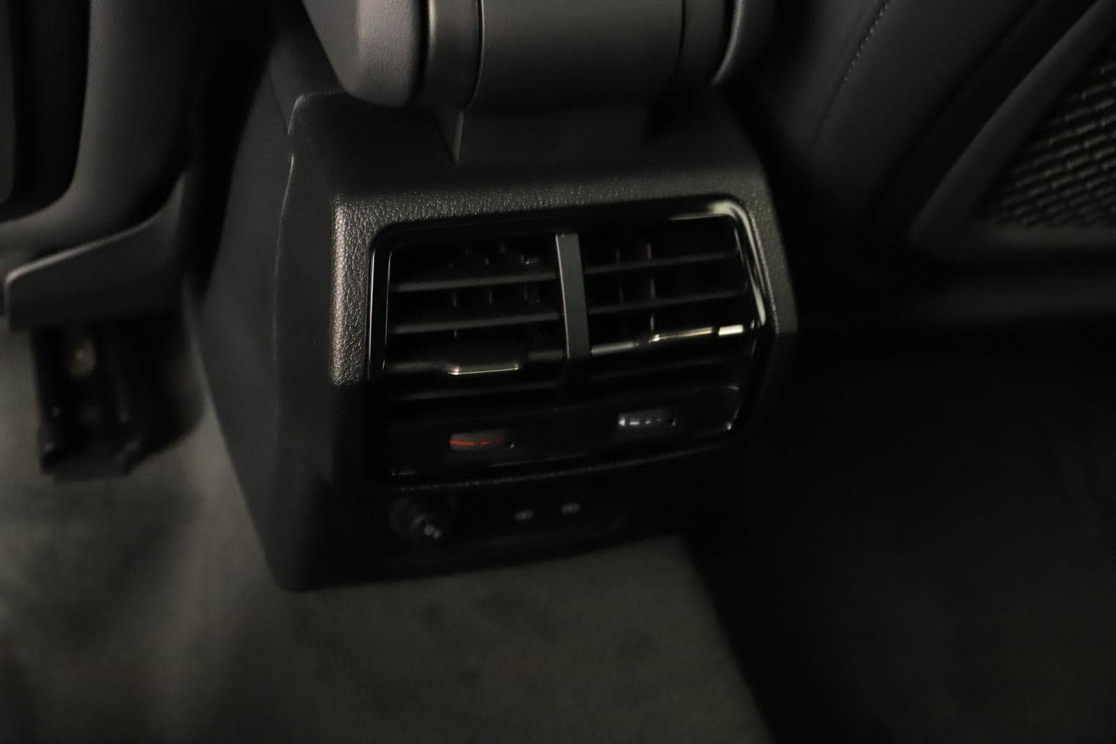 2025 Audi Q3 S Line Premium - Photo 22