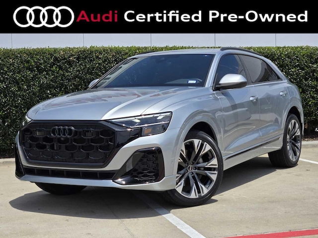 Photo of 2025 Audi Q8 