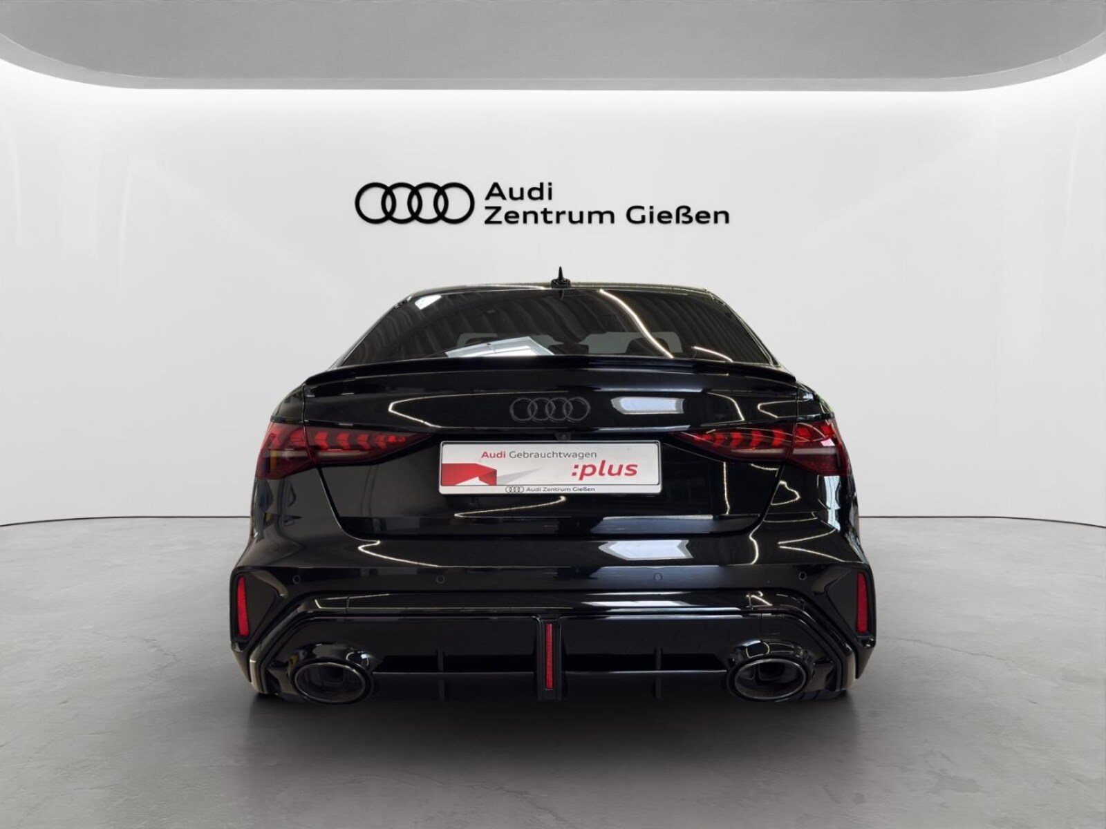 Audi RS 3 Limousine – Bild 4