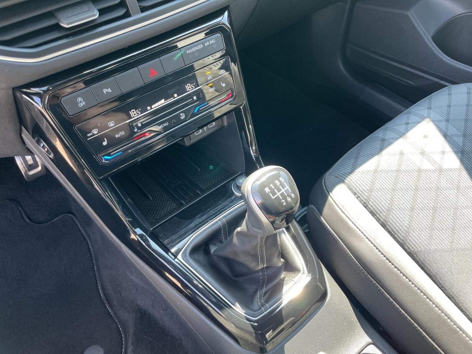 Volkswagen T-Cross – Bild 22