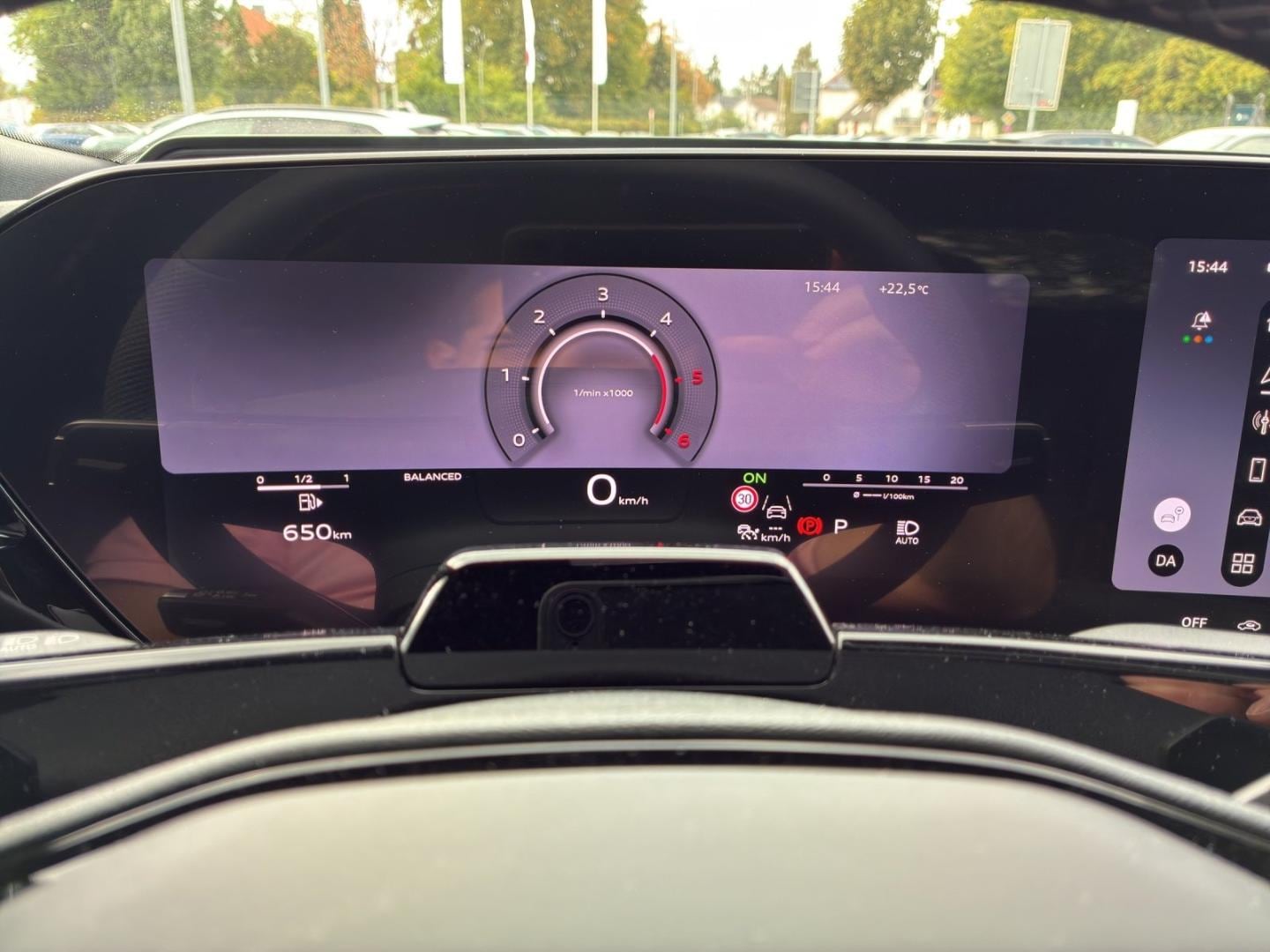 Bild über Audi Q7 SUV TDI quattro 220 kW tiptronic - für weitere Informationen kontaktieren Sie den Audi Partner