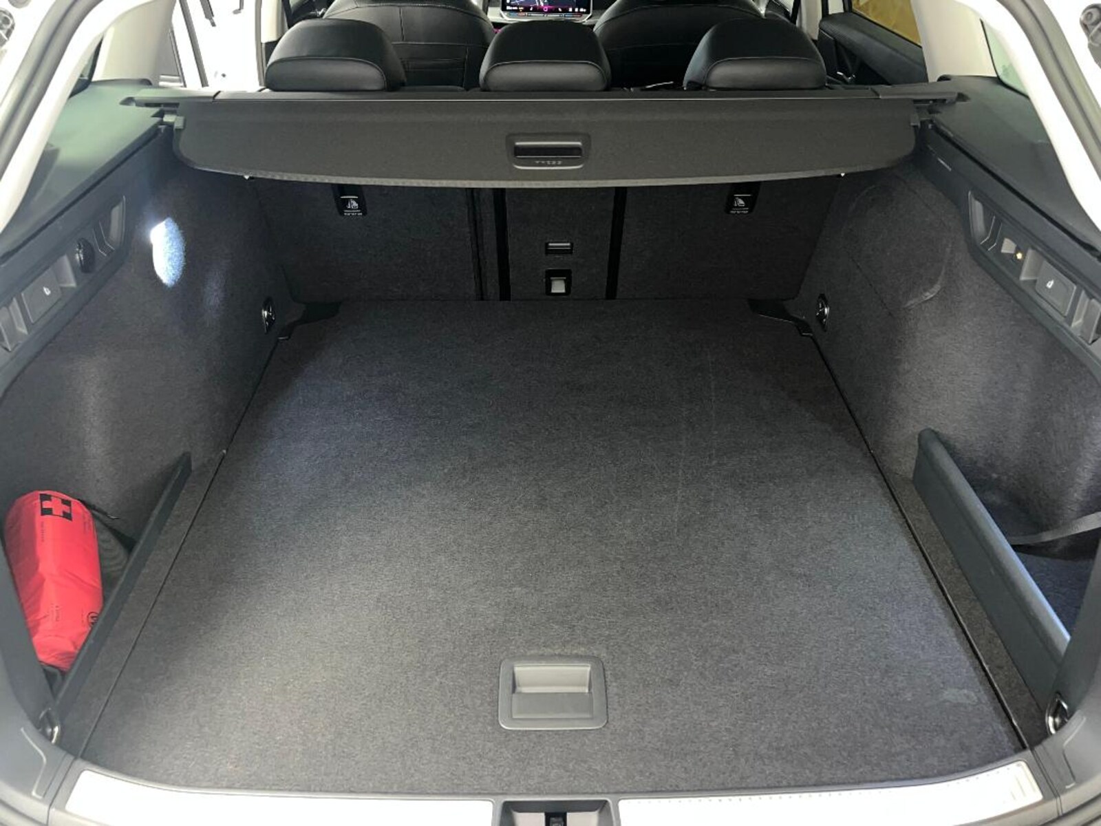 Volkswagen Passat – Bild 8