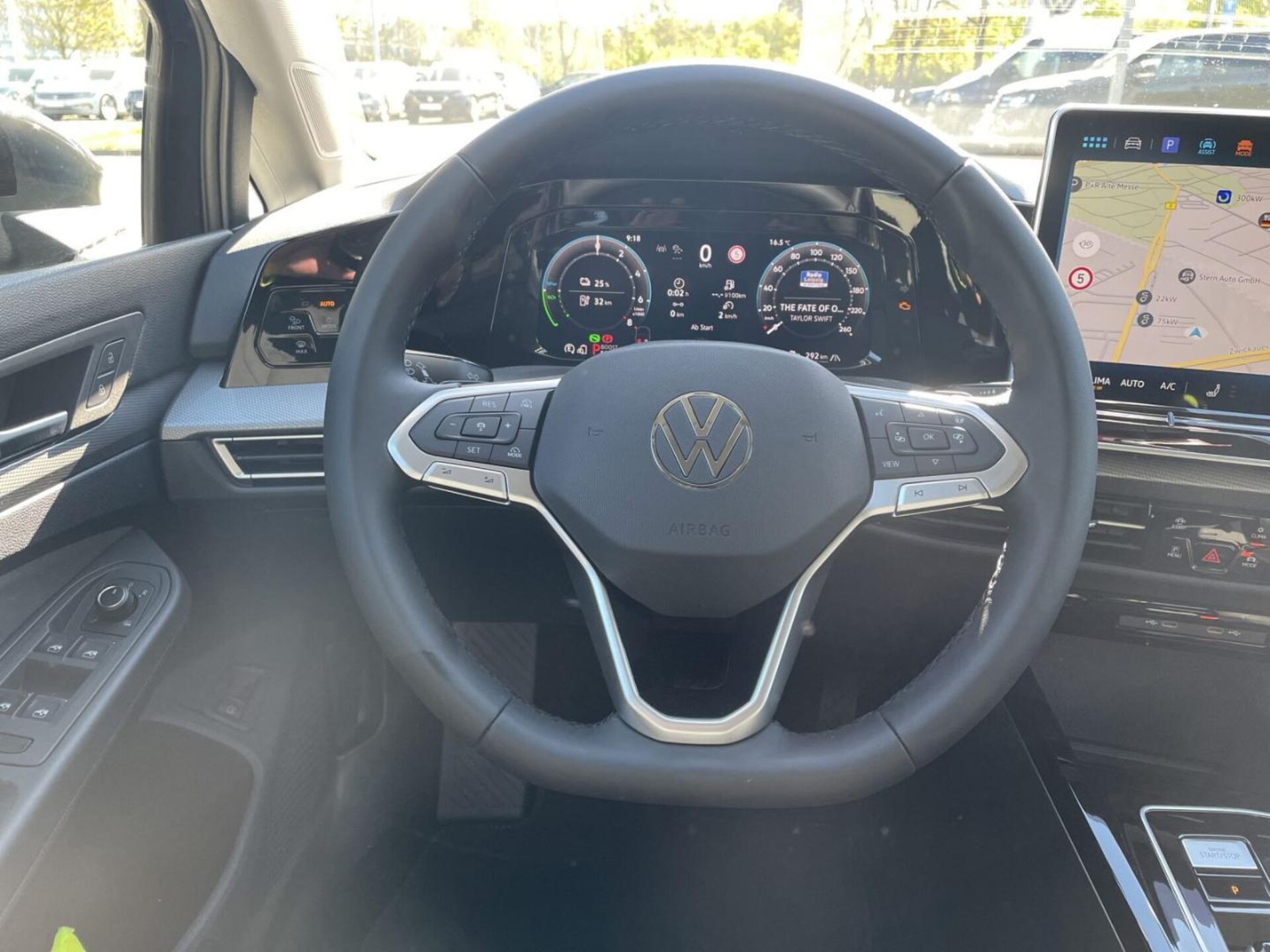 Volkswagen Golf Style