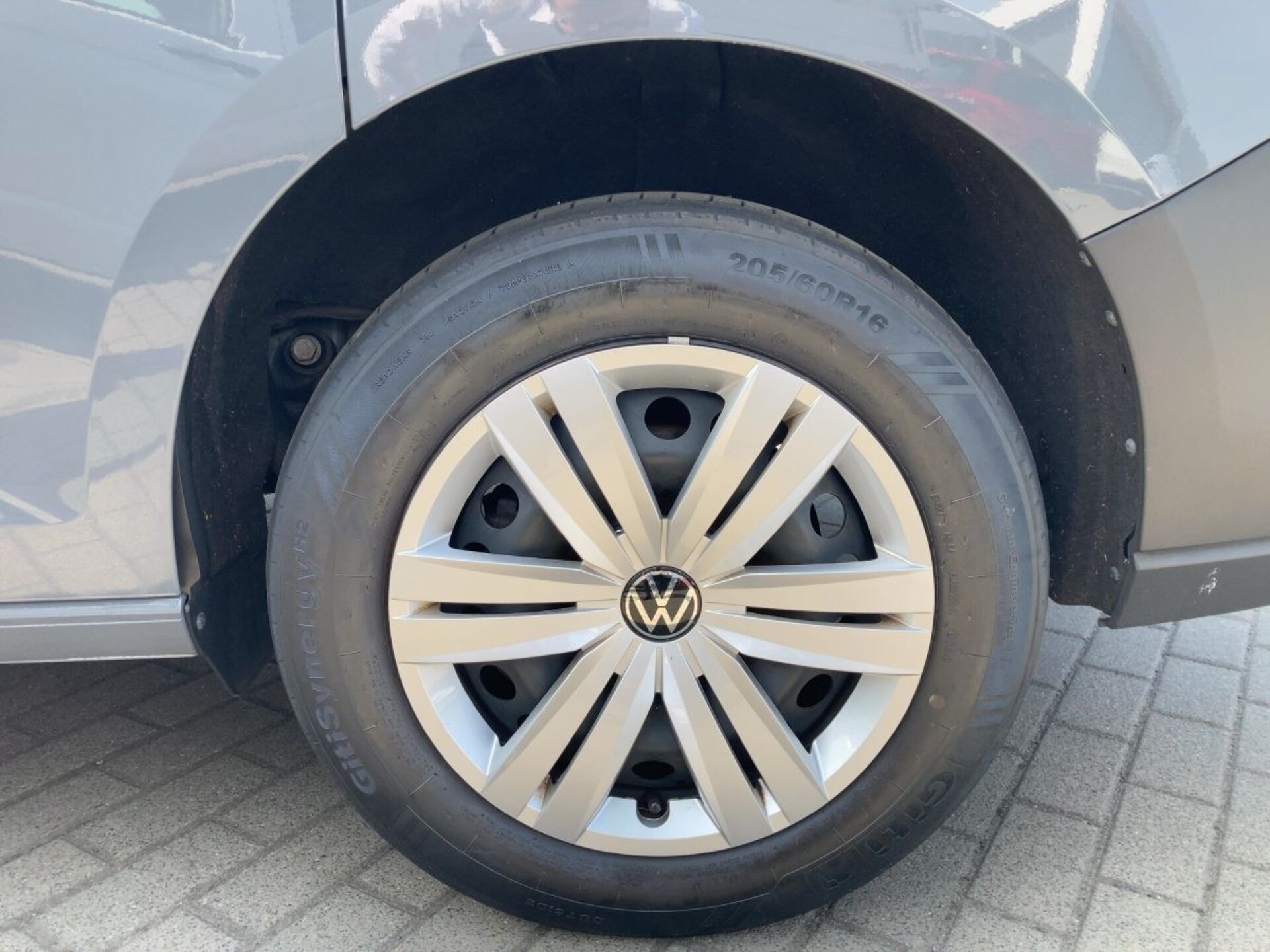 Volkswagen Caddy Basis-Modell