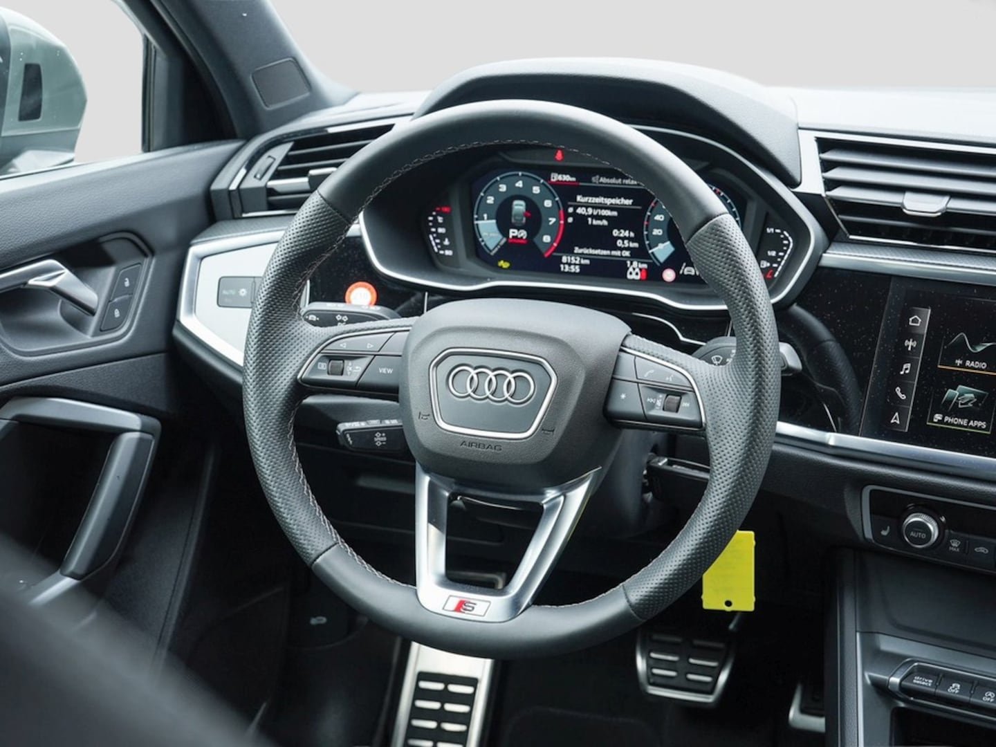 Bild über Audi Q3 Sportback TFSI 110 kW S tronic - für weitere Informationen kontaktieren Sie den Audi Partner