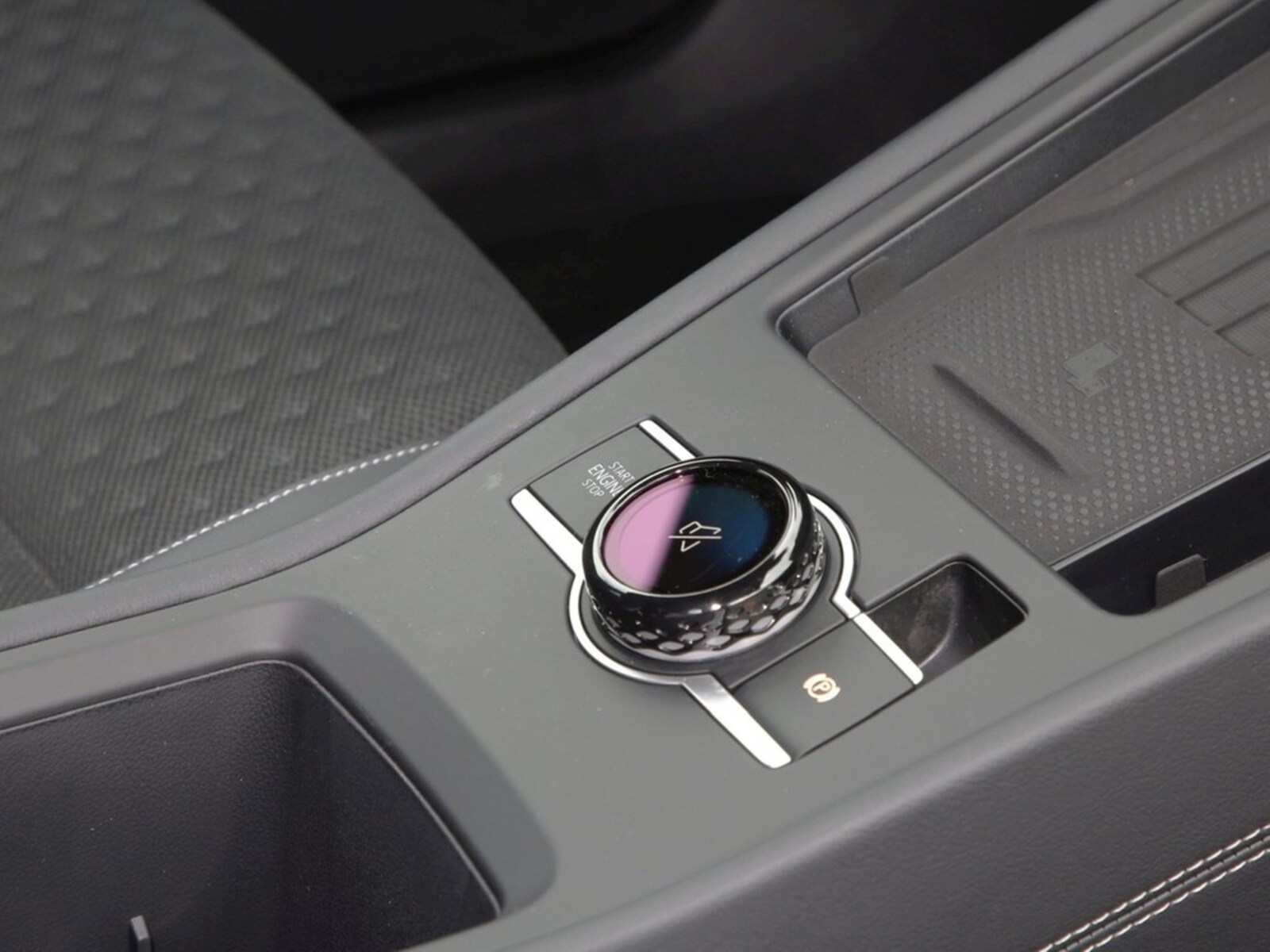 Volkswagen T-Roc – Bild 10