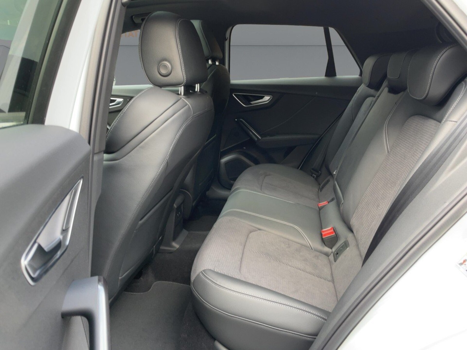 Audi Q2 S line