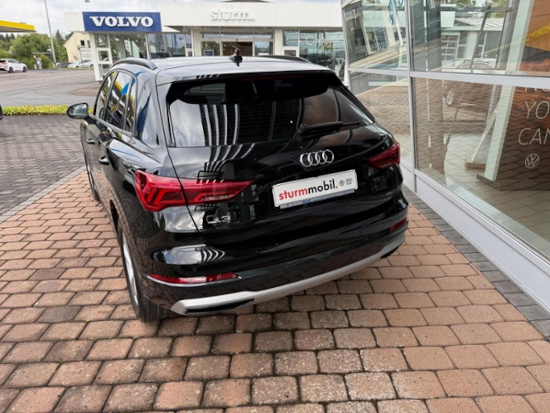 Audi Q3 SUV advanced