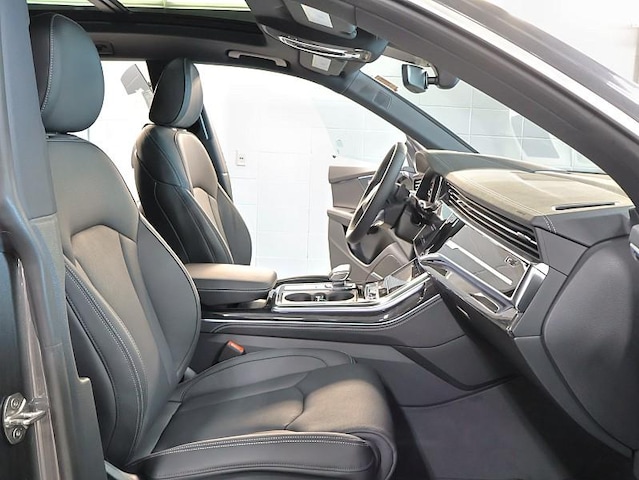 2026 Audi Q8 Prestige - Photo 34