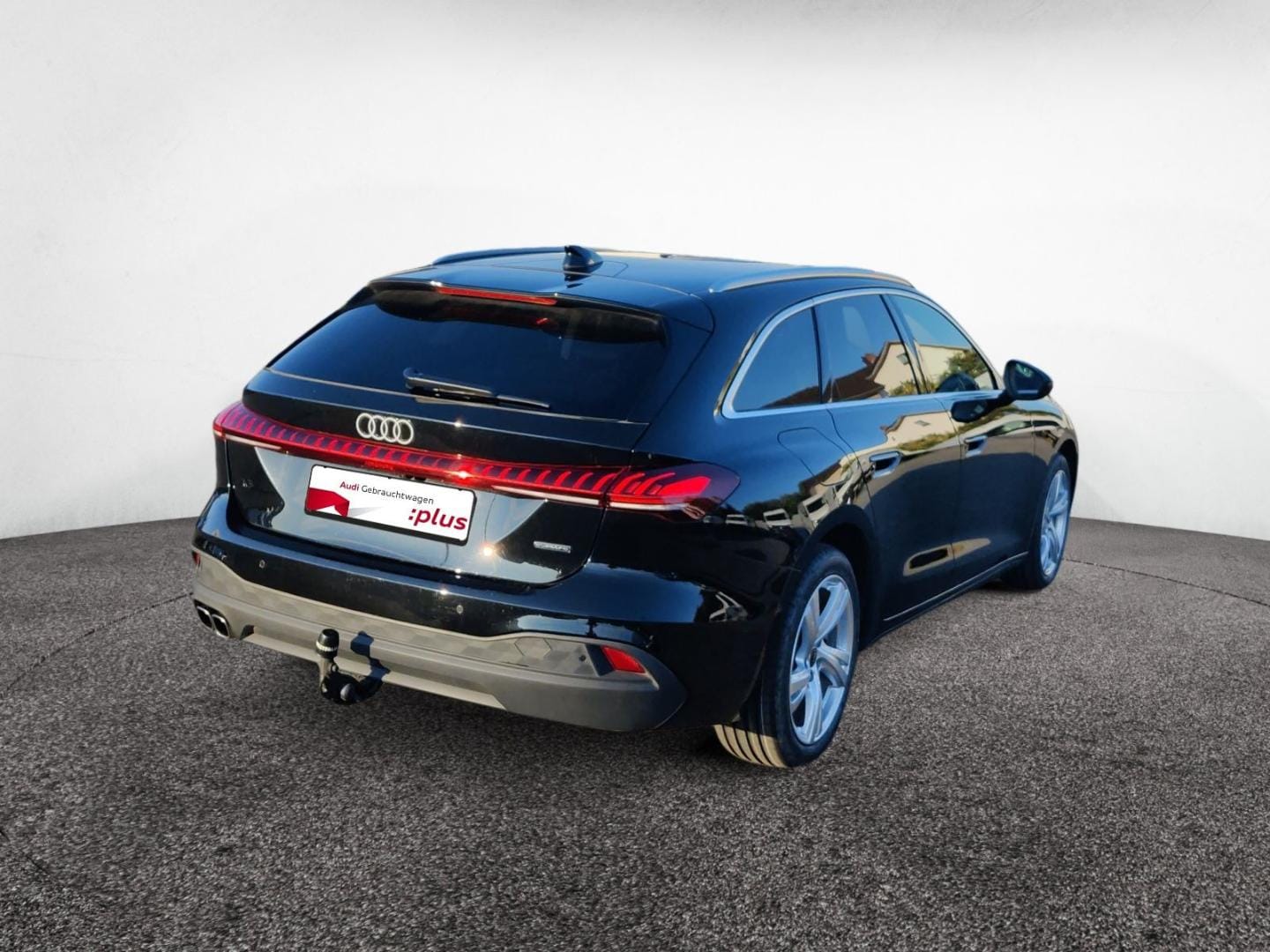 Bild über Audi A5 Avant TDI quattro 150 kW S tronic - für weitere Informationen kontaktieren Sie den Audi Partner