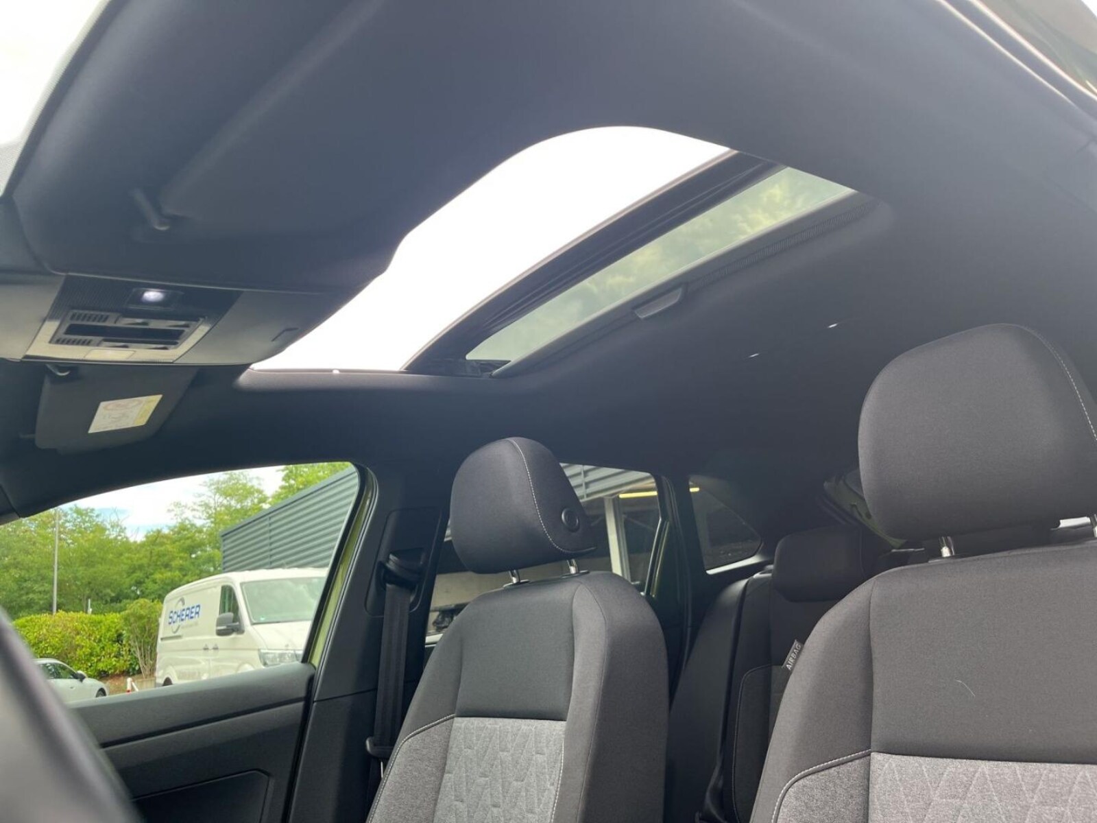 Volkswagen Taigo – Bild 17