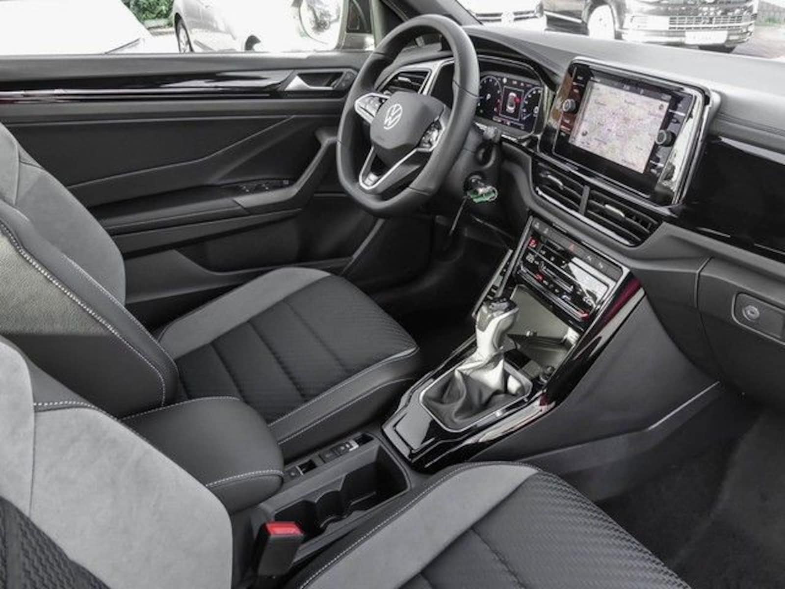 Volkswagen T-Roc Cabriolet – Bild 12