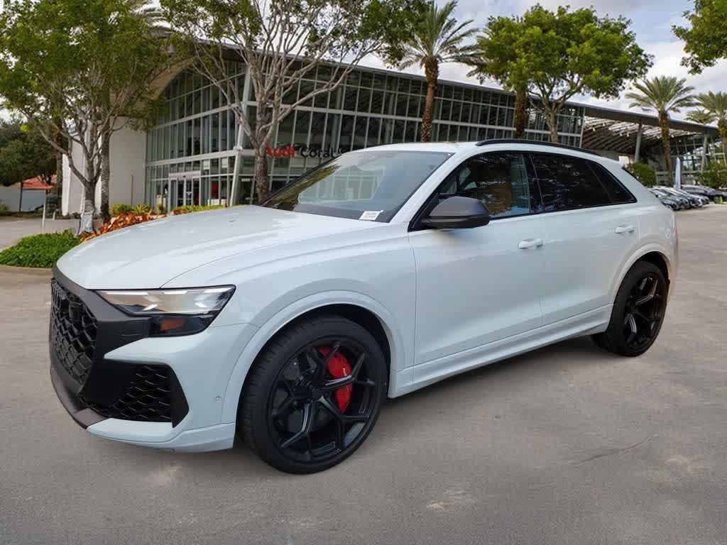 2026 Audi RS Q8 -'s photo