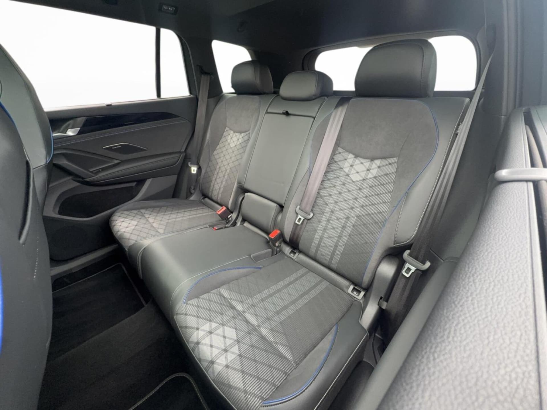 Volkswagen Tayron R-Line Plus